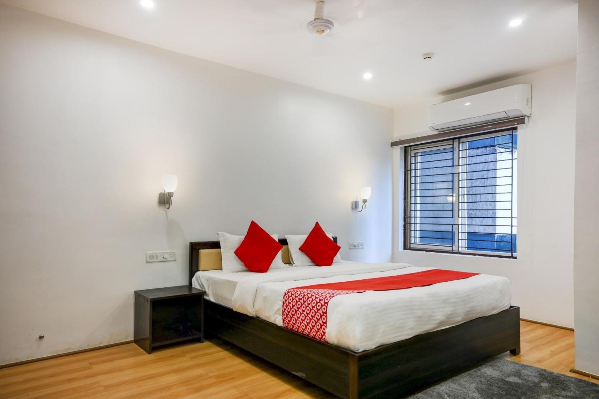 בובנשוואר Super Town House Hi5 Aditya International מראה חיצוני תמונה